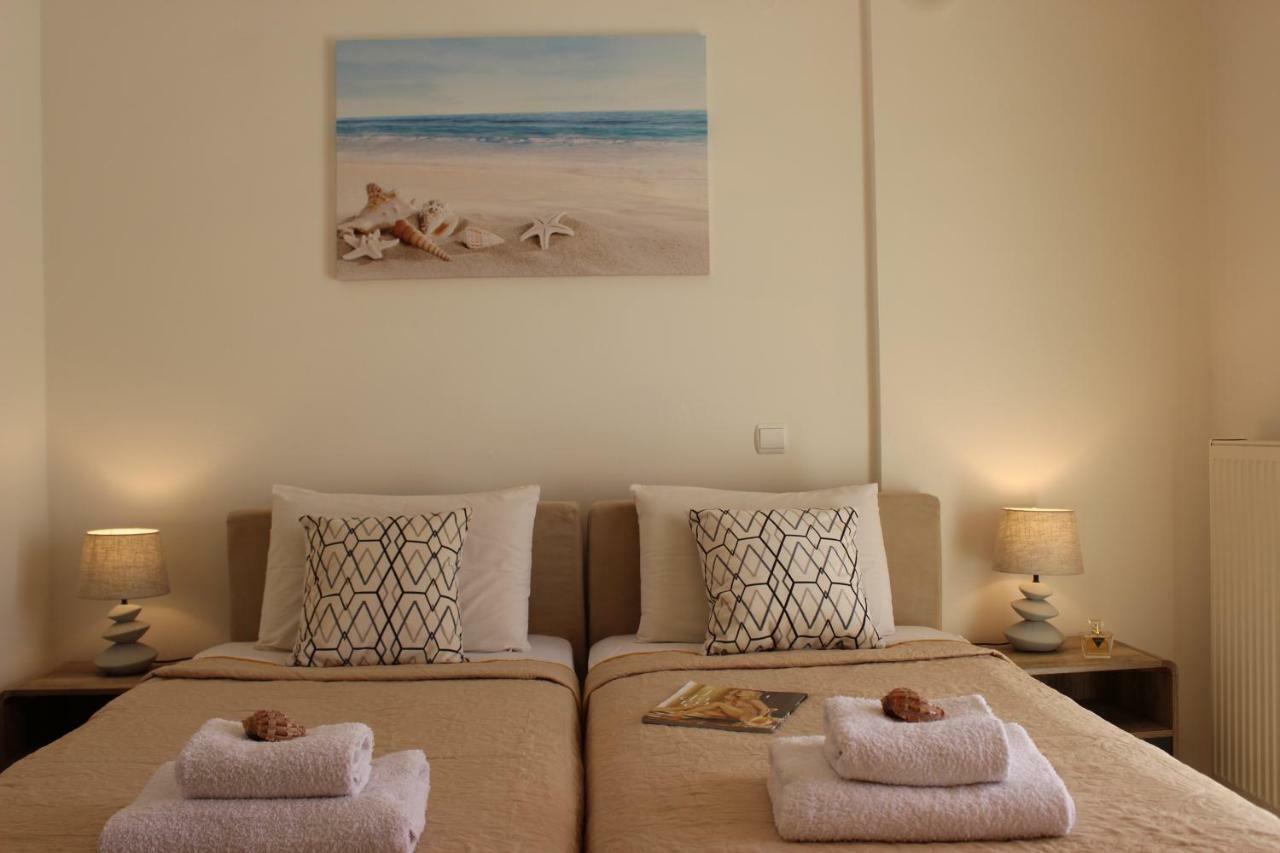 Amazing Beachfront Apartment In Hersonissos エクステリア 写真