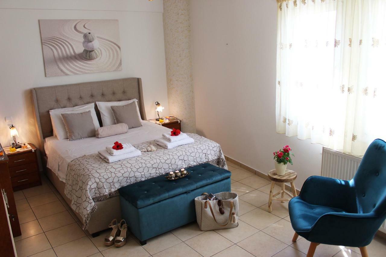 Amazing Beachfront Apartment In Hersonissos エクステリア 写真